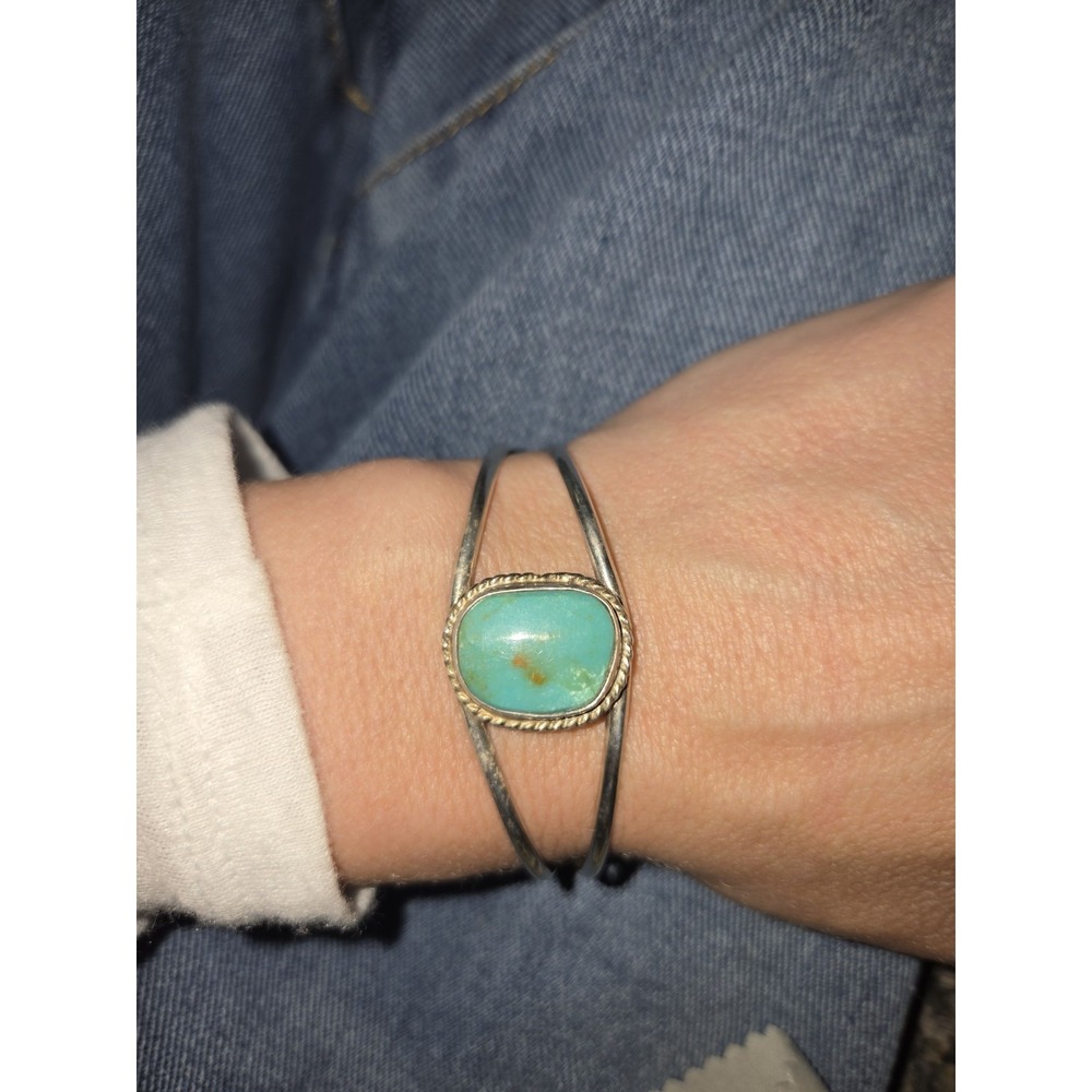 Vintage Southwestern Sterling Silver Turquoise Cuff Bracelet Size 6